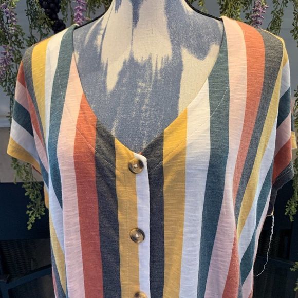 Torrid multi color knit button down the front tie waist top 1 - Picture 3 of 8